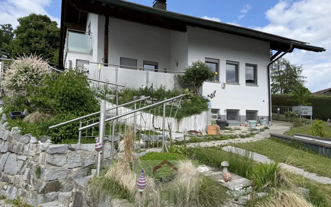 Ihr neues Familienglück: IDYLL in ruhiger Sackgassenlage in Deggendorf