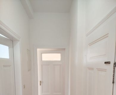 Heller Altbau mit Erker und viel Platz! - Foto 4