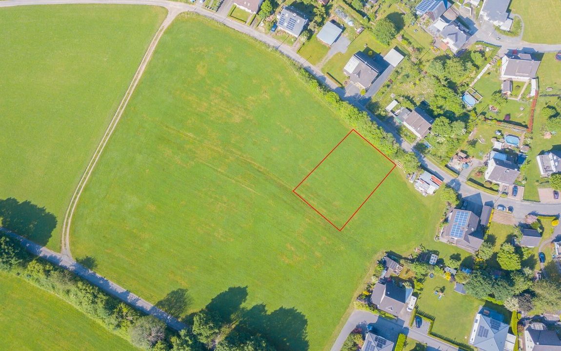 Mehrere Baugrundstücke, „noch zu vermessen“ in idyllischer Lage von Morsbach!