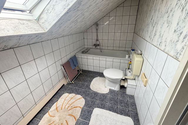 Badezimmer (Bestandsgebäude)