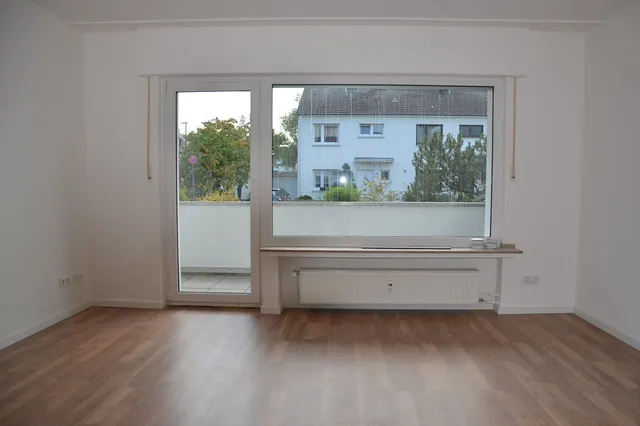 Wohnzimmer 1. Ansicht.