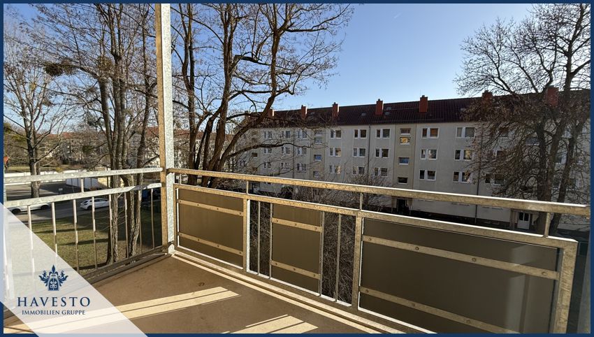 Attraktive 3-Raum-Wohnung mit Balkon in bester Lage Stadtfeld West - Foto 4