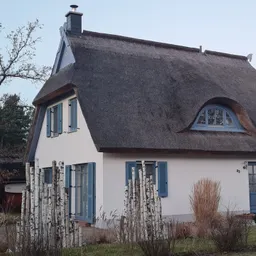 Sehr gepflegtes, luxuriöses Reetdach-Ferienhaus
Ihr Refugium in unsicheren Zeiten!