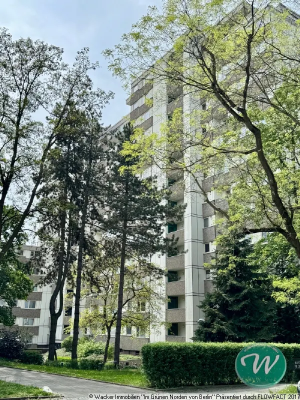 Provisionsfrei: Helle Eigentumswohnung mit Garagenstellplatz in Berlin Zehlendorf
