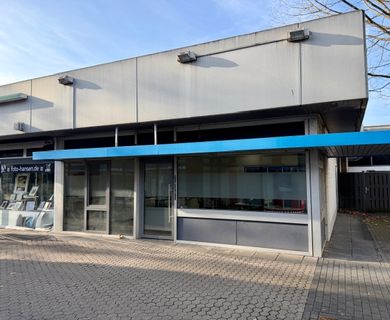 Zentrum:Ladenlokal mit zusätzlicher Nutzfläche im Untergeschoss  und  Lastenaufzug
