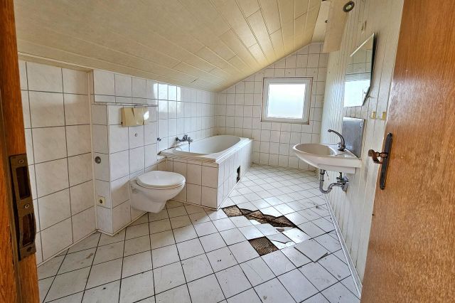 Wannenbad DG