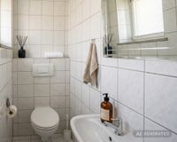 Gäste WC KI generiert