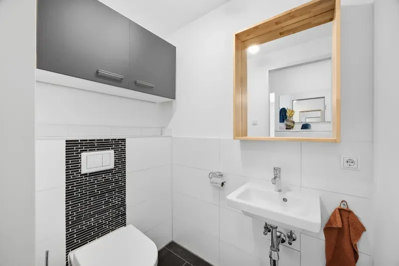Modernes Gäste-WC