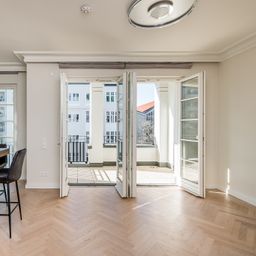 Eleganz trifft Komfort – Wohnen im Neubau!