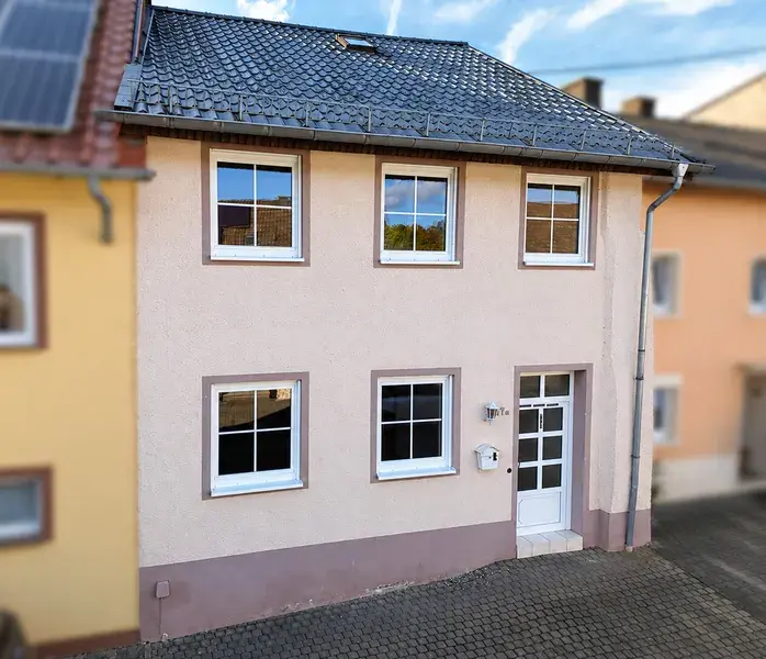 Außenansicht Front