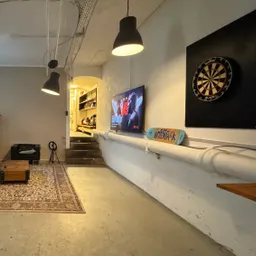 Kompakte Souterrainfläche im Innenhof !