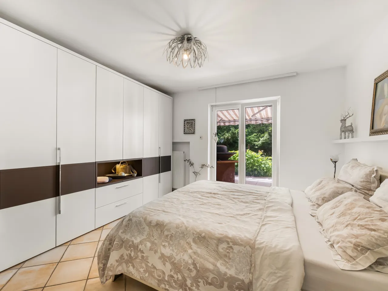 Schlafzimmer im EG