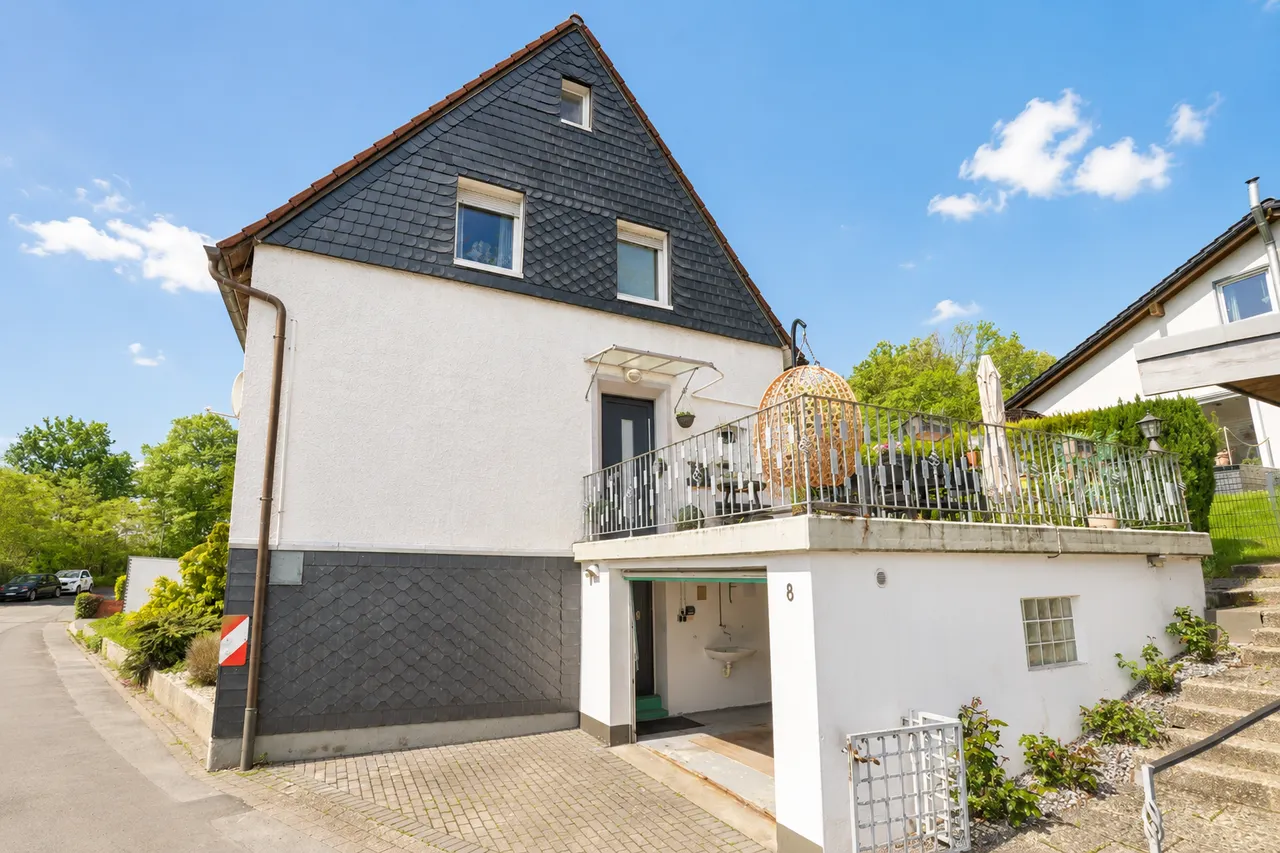 Haus und Garage