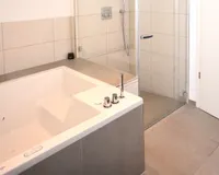 zusätzliche Dusche