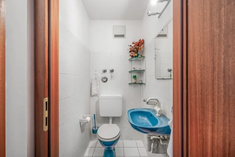 Separates WC