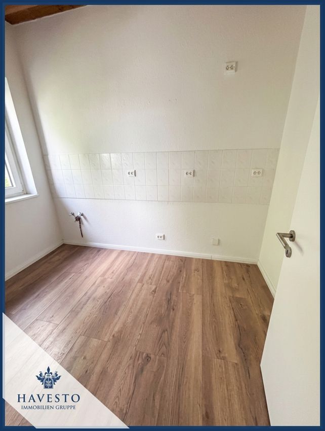 Gepflegte 2-Zimmer-Dachgeschosswohnung, 61,60 m², mit Balkon und hochwertiger Ausstattung - Photo 2