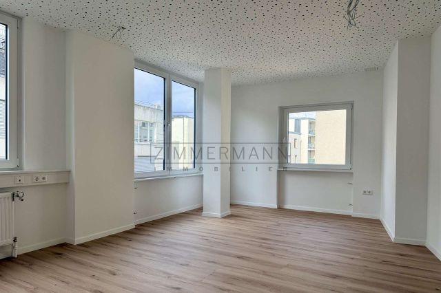 Büro 1