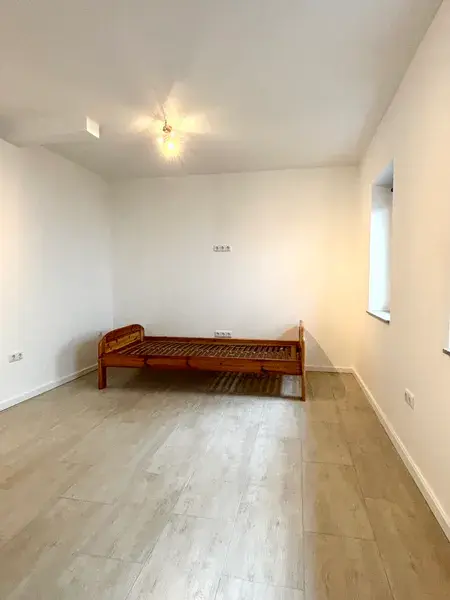 Wohn-/Schlafzimmer