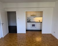 Wohnzimmer mit Blick zur Küche