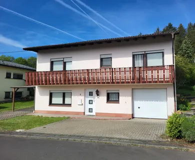 Charmantes Einfamilienhaus mit einem großen&gepflegten Garten!