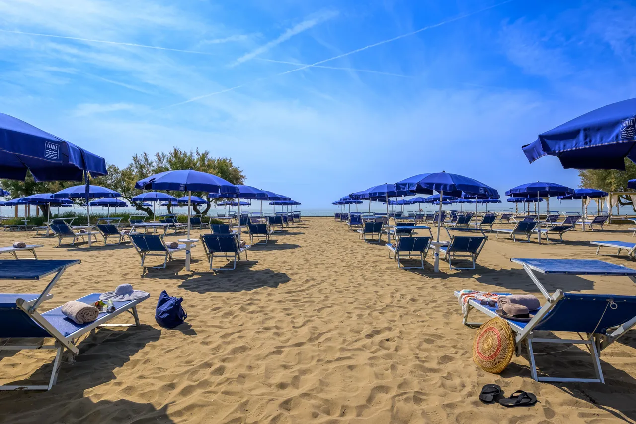 Baia Blu Beach Bar