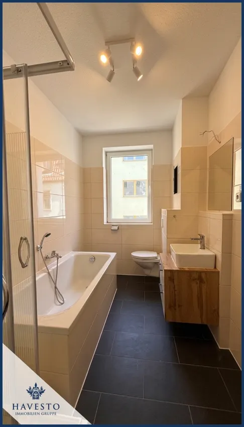 Exklusive 3-Zimmer-Wohnung mit Moderner EBK, Sonnenbalkon & luxuriösem Tageslichtbad - Photo 3