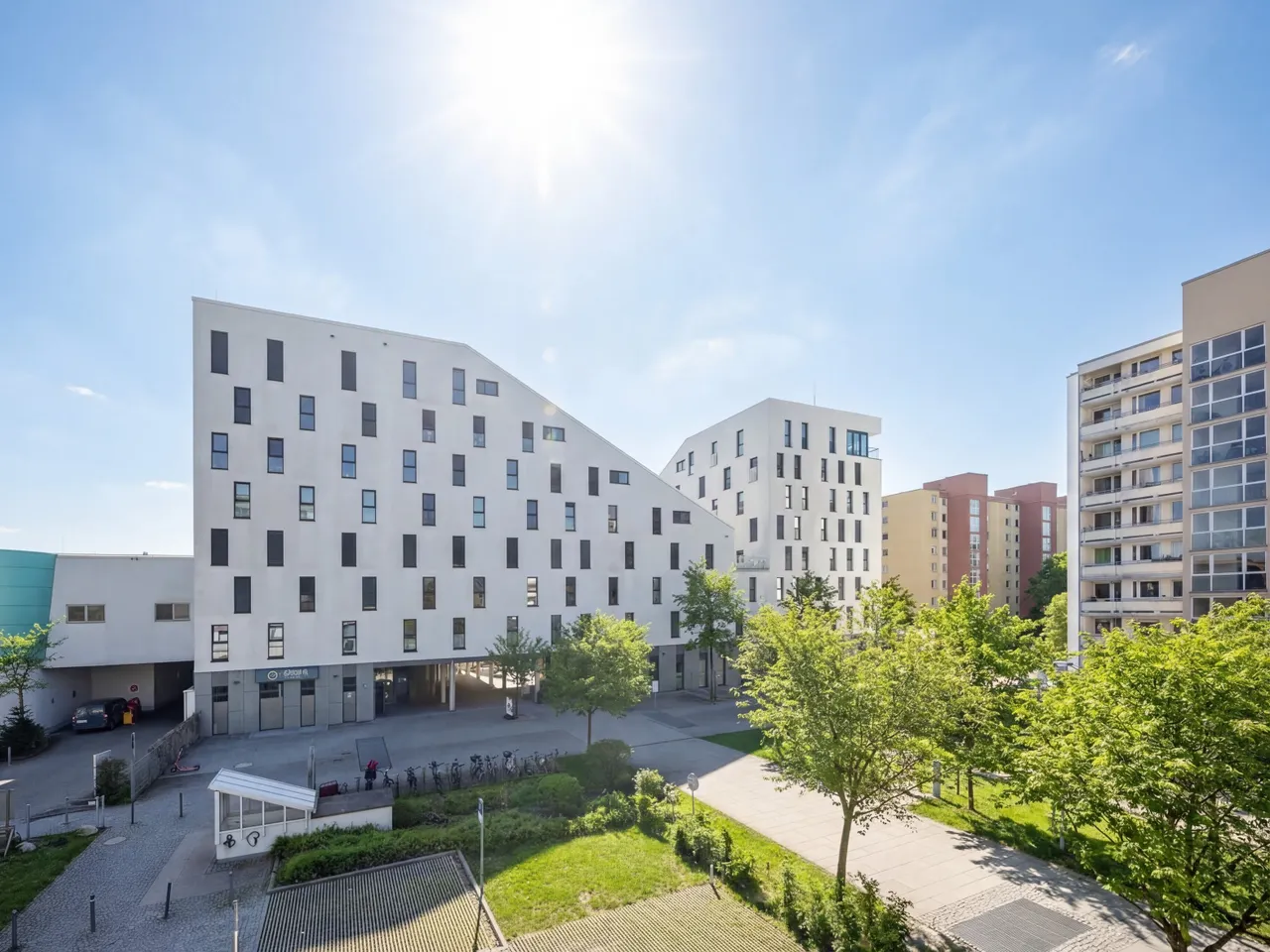 Außenansicht des Gebäudes KI-Frühling