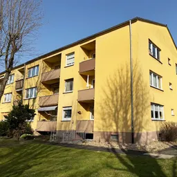 Kapitalanlage in Dünnwald: Vermietete 2-Zimmer-Eigentumswohnung mit Balkon + Stellplatz