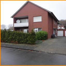 gepflegtes ZFH mit großem Grundstück !