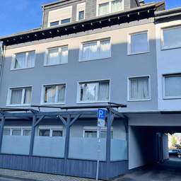 Attraktives Mehrfamilienhaus in Bergisch Gladbach – Refrath