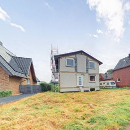 Rohbau mit Potenzial: ca 218 m² Wohnfläche & 1.747 m² Grundstück – Verwirklichen Sie Ihren Wohntraum