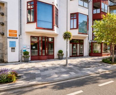 Büro-Cafe-Einzelhandel – Freistehende Gewerbefläche auf zwei Etagen in bester Lage von Limburg!