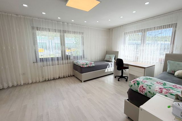 2. Kinderzimmer (OG)