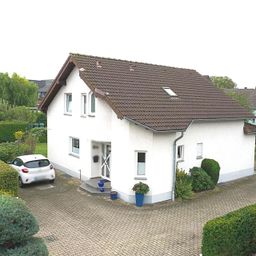 Freistehendes Familienparadies! Hier wird sich Ihre Familie wohlfühlen..