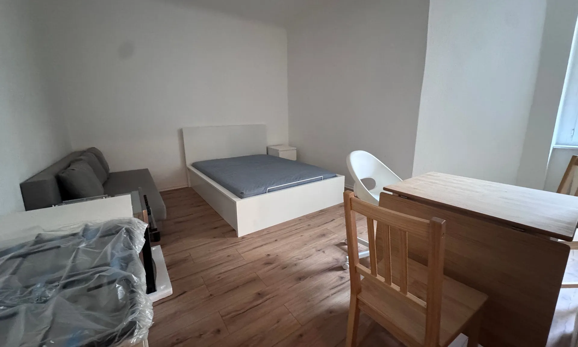 Möbliertes Studentenstudio im Herzen von Friedrichshain!