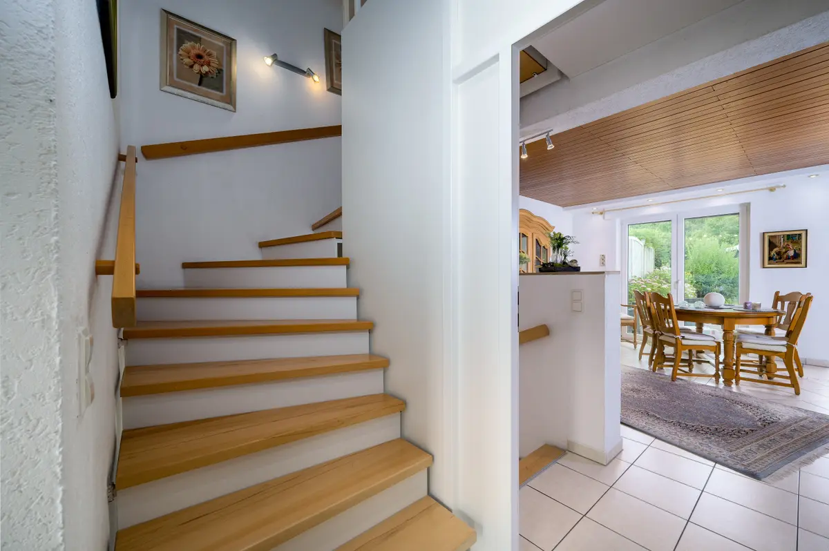 EG  Treppe
