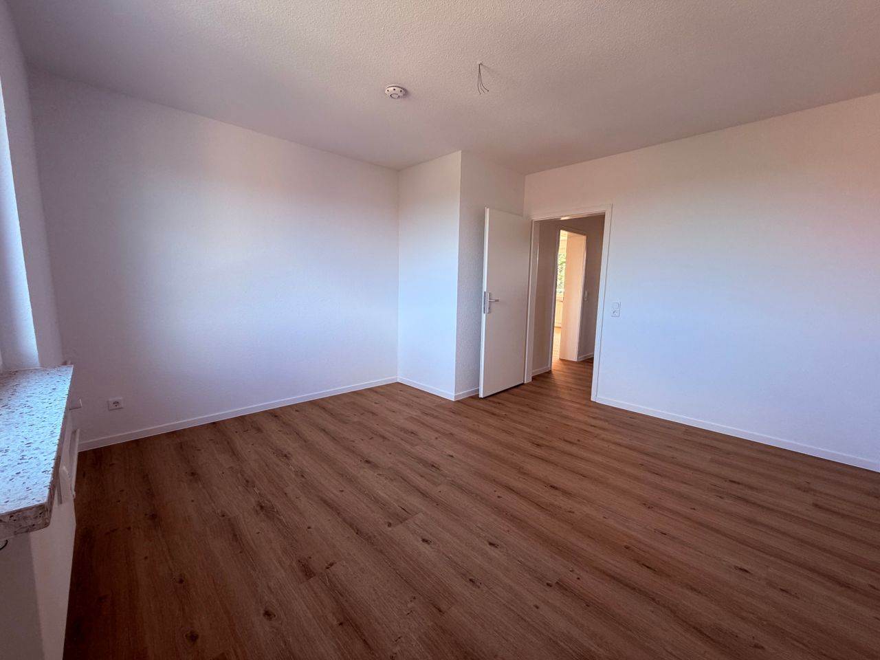 Sanierte 3-Zimmer-Wohnung mit Balkon in Barsinghausen – modernes Wohnen auf ca. 78 m² - Foto 2