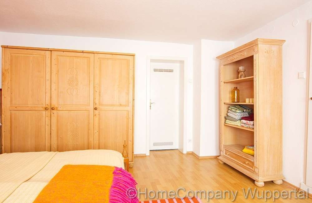 Kleiderschrank