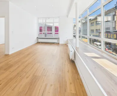 Big-City-Life!
Top-sanierte Wohnung im Stadtzentrum von Düren– Erstbezug nach Modernisierung!