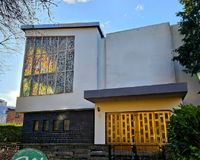 Vorderansicht der Liegenschaft