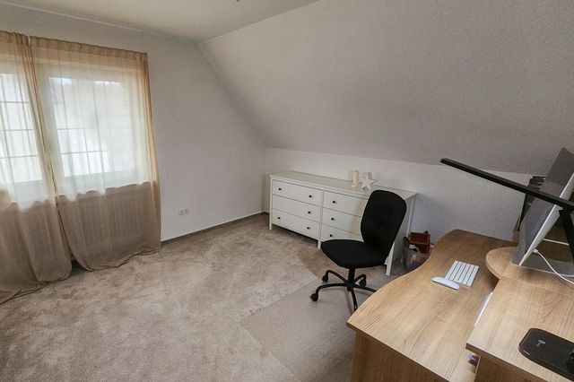 Arbeitszimmer OG