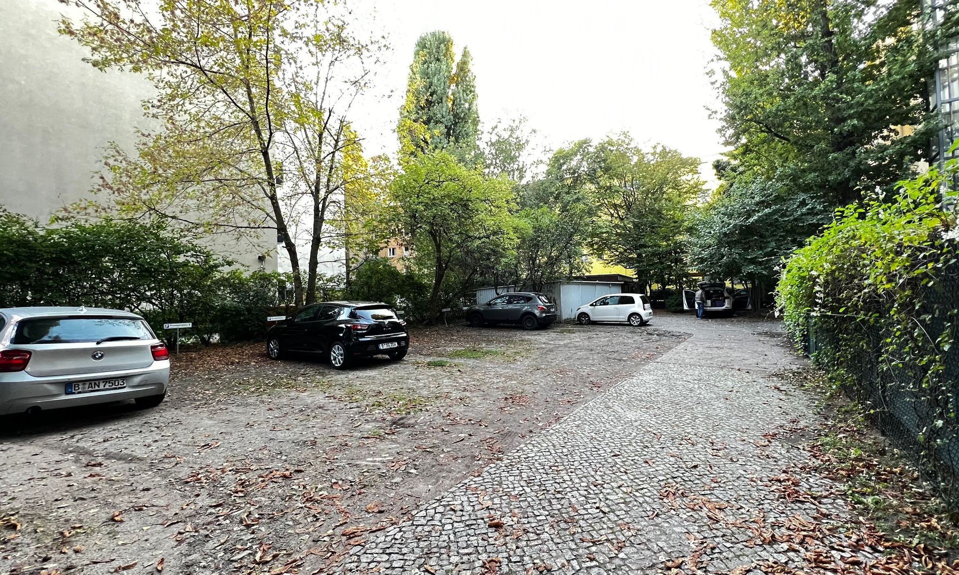 Stellpaltz zur Vermietung in Schöneberg !