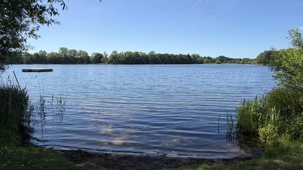 Die nahegelegene Badestelle