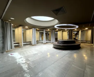 405 m² GROßE GEWERBEFLÄCHE MIT VIELSEITIGEN NUTZUNGSMÖGLICHKEITEN ZU MIETEN