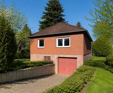 Naturparadies in Villiprott: Haus mit großem Garten direkt am Kottenforst