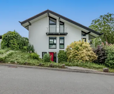Vermieten, selbst nutzen oder beides – Haus mit Einliegerwohnung *provisionsfrei*
