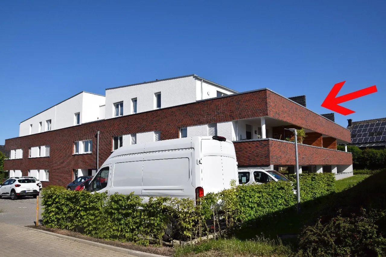 Für Kapitalanleger: Moderne und energieeffiziente 2-Zimmer-Wohnung mit Dachterrasse in Hinsbeck