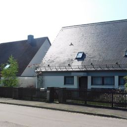 Großes Haus zum Bestpreis !