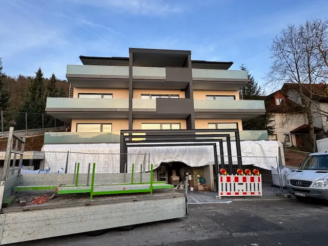 Bad_Whg 4_Dusche Waschbecken