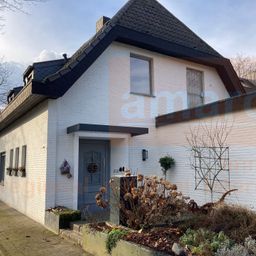 Gemütliches Einfamilienhaus mit großem Garten – am Waldrand – sucht neue glückliche Familie